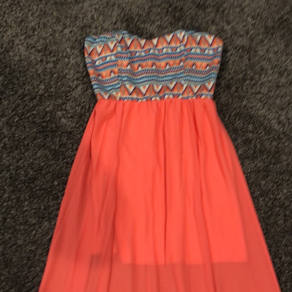 Coral Maxi Dress - Picture 5 of 7